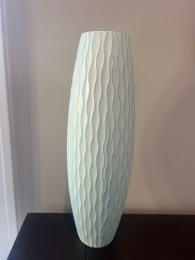 Stonebriar Collection Textured Floor Vase - Contemporary Home Accent. 16” tall.